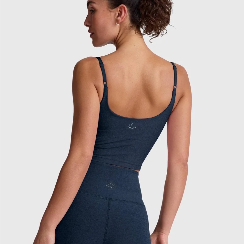 Beyond Yoga Raise the Barre Crop Tank - Picture 2 of 2